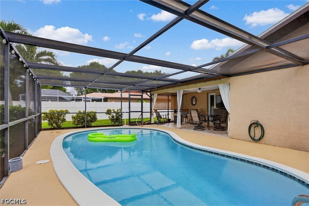 3 Bed Pool Home for Sale in Cape Coral, photo 30