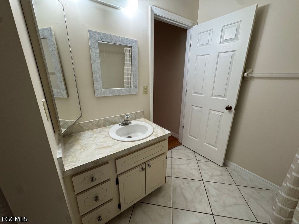 2 Bed Townhouse for Sale in Hacienda Village, FL, $2,075 — photo 30