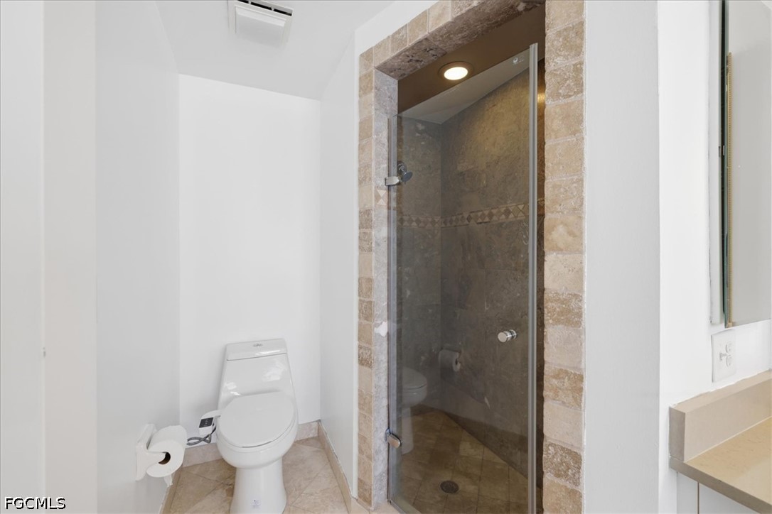 3 Bed SingleFamilyResidence for Sale in Fort Myers, FL — photo 30