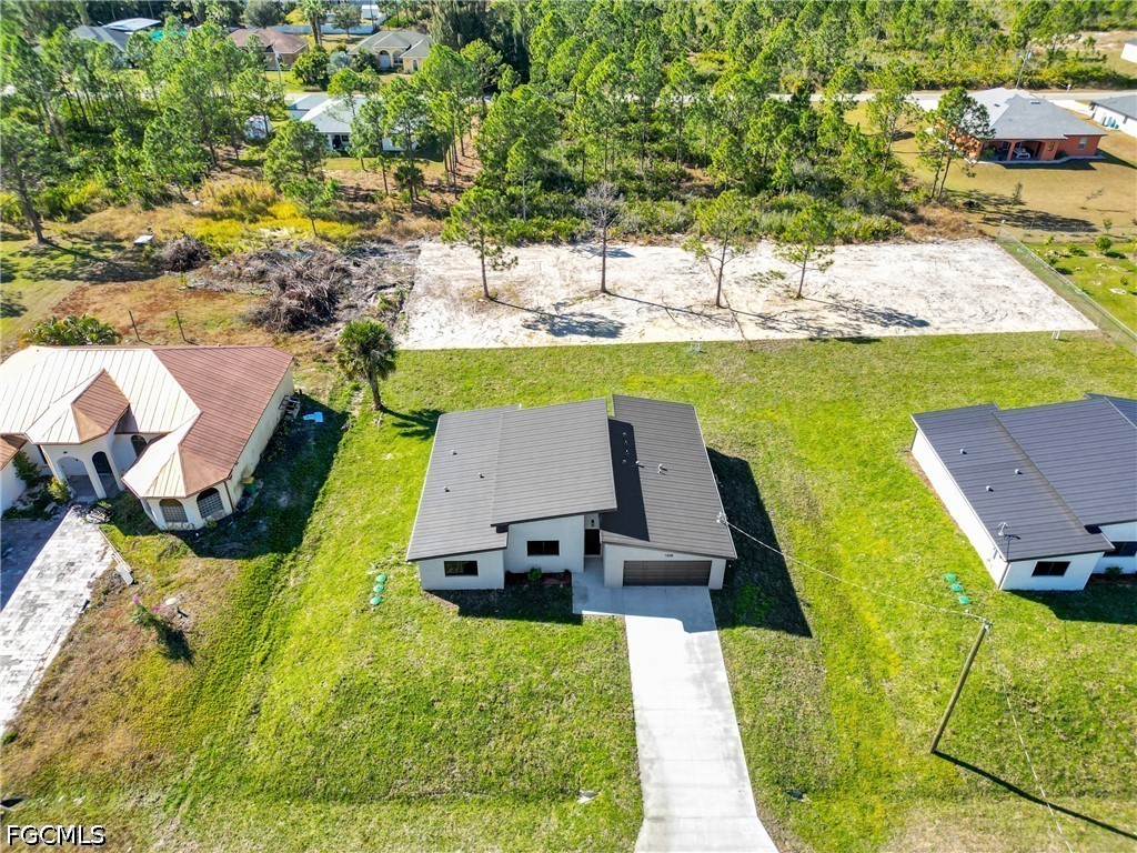 3 Bed SingleFamilyResidence for Sale in Lehigh Acres, FL — photo 30