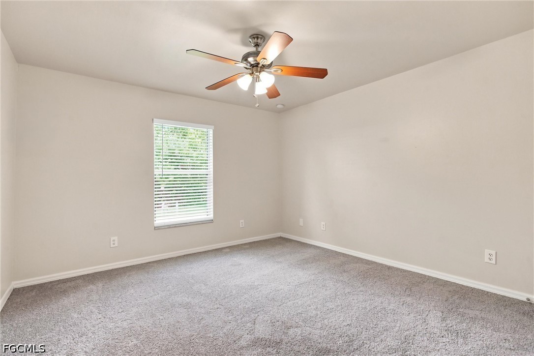 3 Bed SingleFamilyResidence for Sale in Mirror Lakes, FL — photo 30