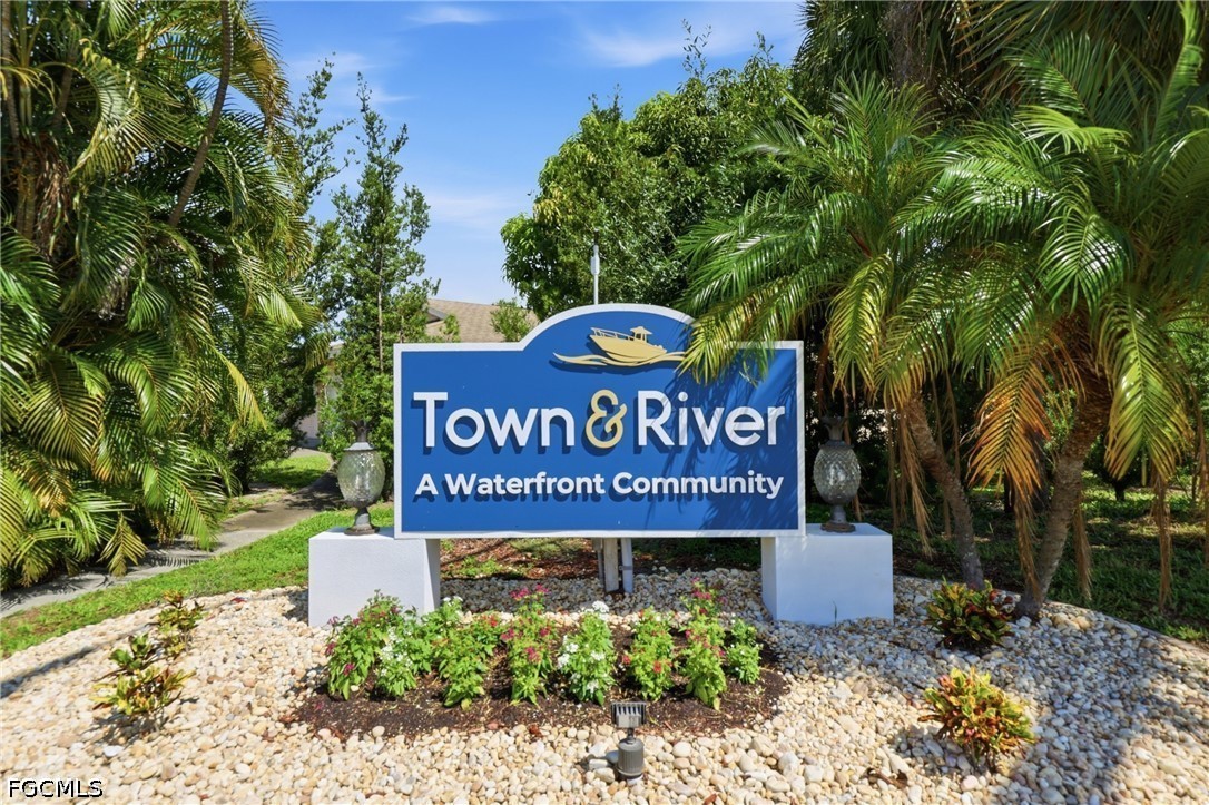 3 Bed Pool Home for Sale in Town And River, FL, $425,000 — photo 30