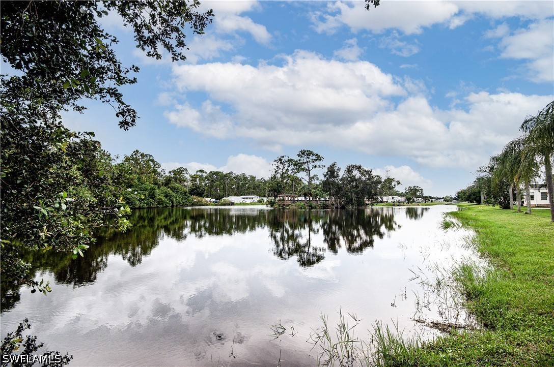 2 Bed ManufacturedHome for Sale in Bonita Springs, FL — photo 30