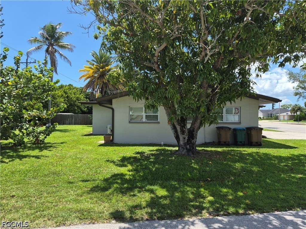 4 Bed Duplex for Sale in Cape Coral, photo 30