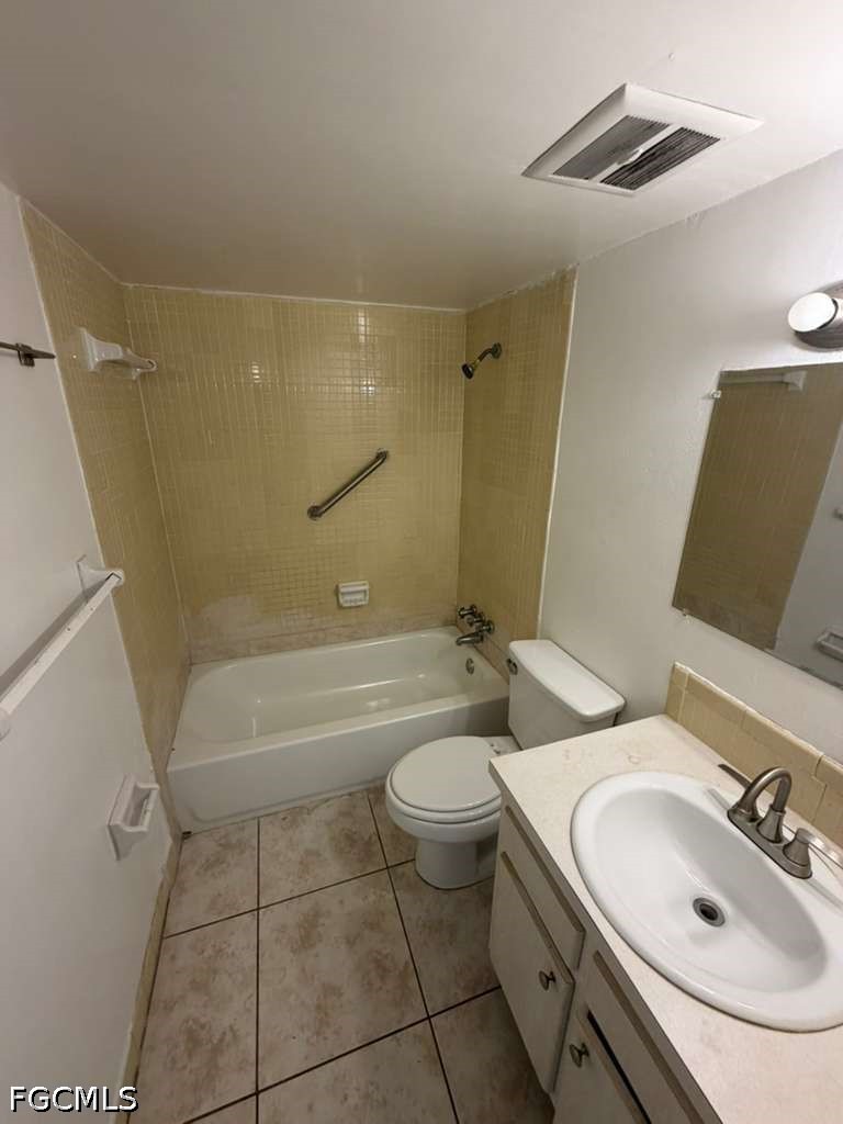 2 Bed Condominium for Sale in Green Tee Village, FL, $1,099 — photo 30
