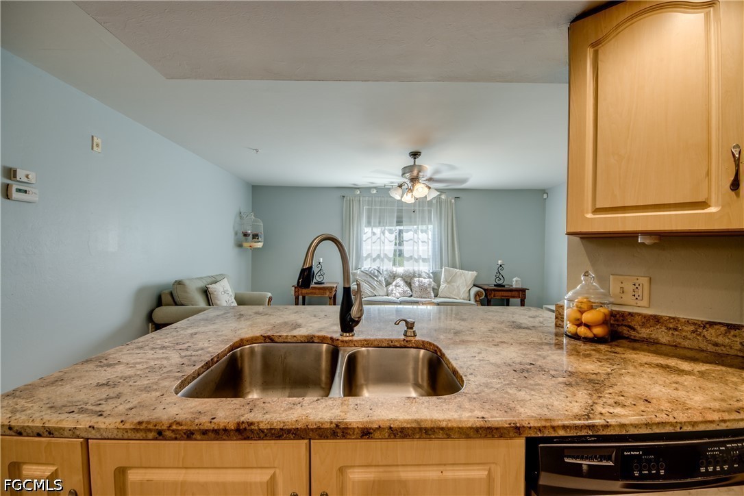 2 Bed Condominium for Sale in Coral Cove, photo 30