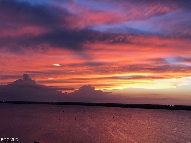 2 Bed Waterfront Home for Sale in Fort Myers, FL, $695,000 — photo 30