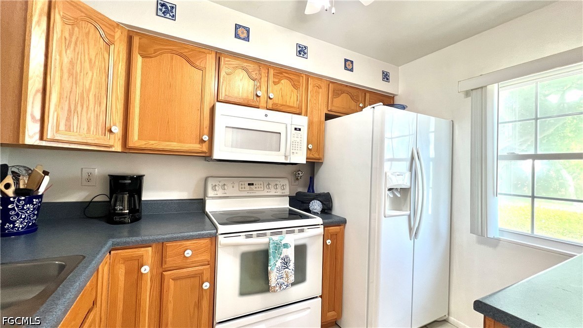 2 Bed Condominium for Sale in Fort Myers, FL, $1,250 — photo 30