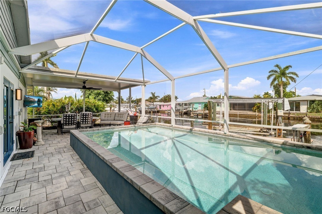 2 Bed Pool Home for Sale in Island Harbors, photo 30