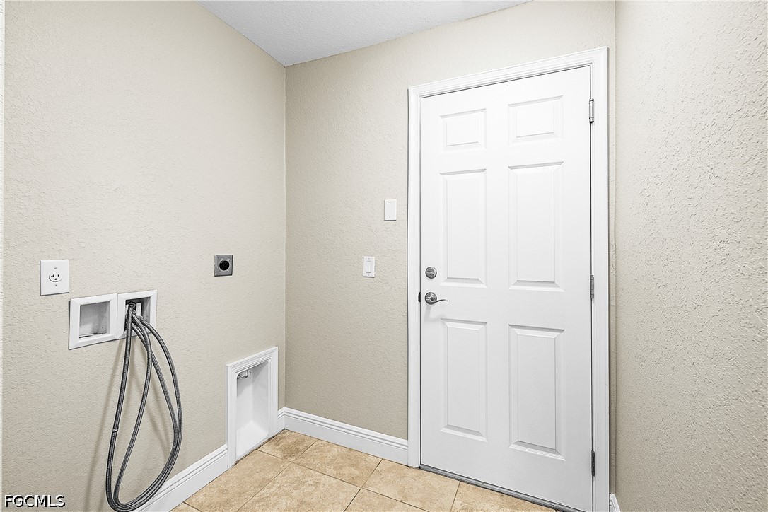 3 Bed Pool Home for Sale in Charlotte Shores, photo 30