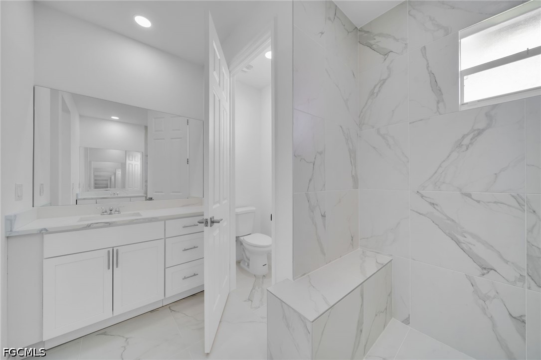 4 Bed SingleFamilyResidence for Sale in Lehigh Acres, photo 30