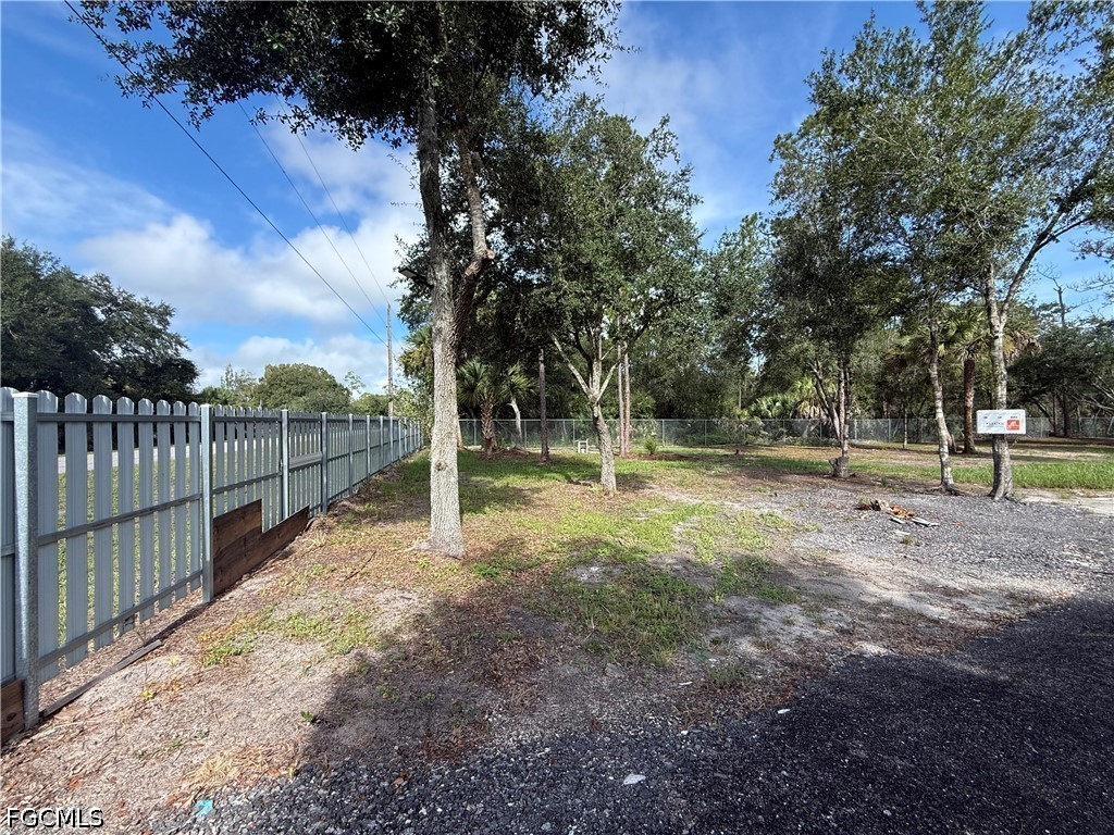 2 Bed SingleFamilyResidence for Sale in Clewiston, photo 30