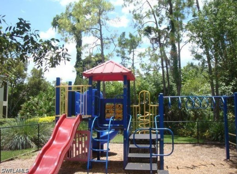 1 Bed Condominium for Sale in Oasis, photo 30