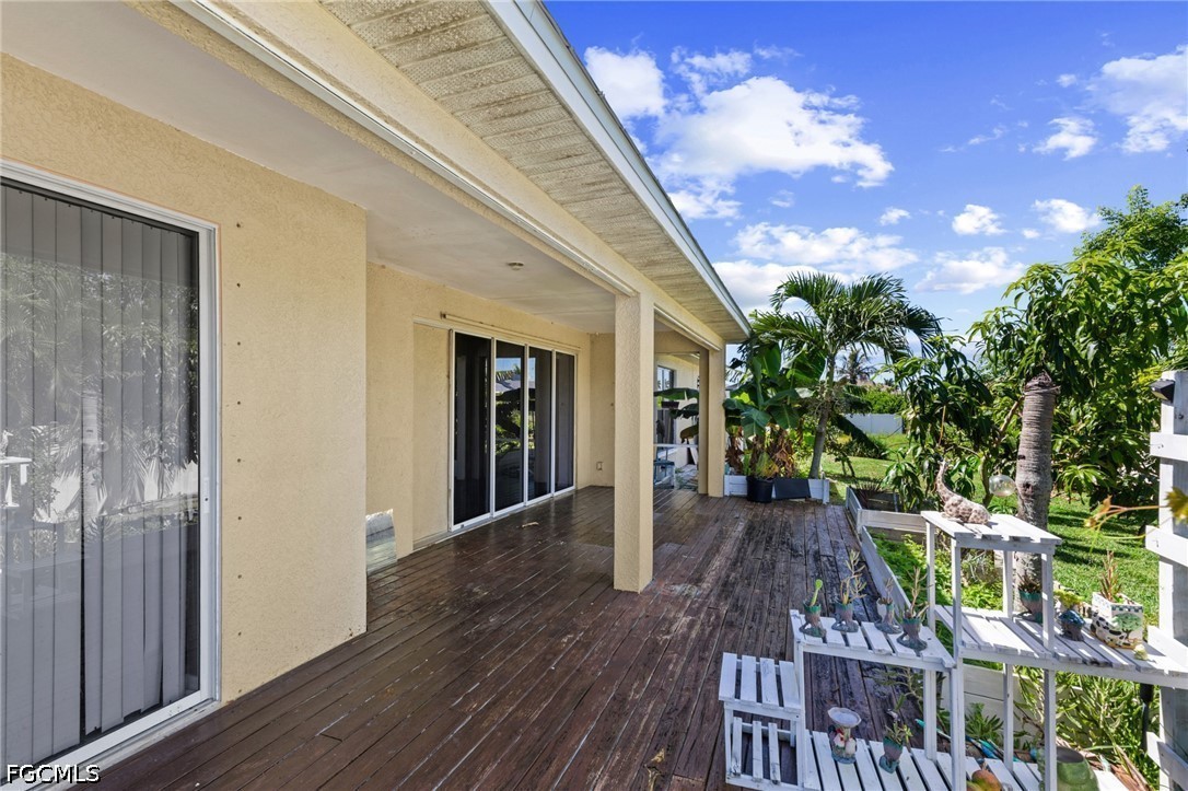 3 Bed SingleFamilyResidence for Sale in Cape Coral, photo 30