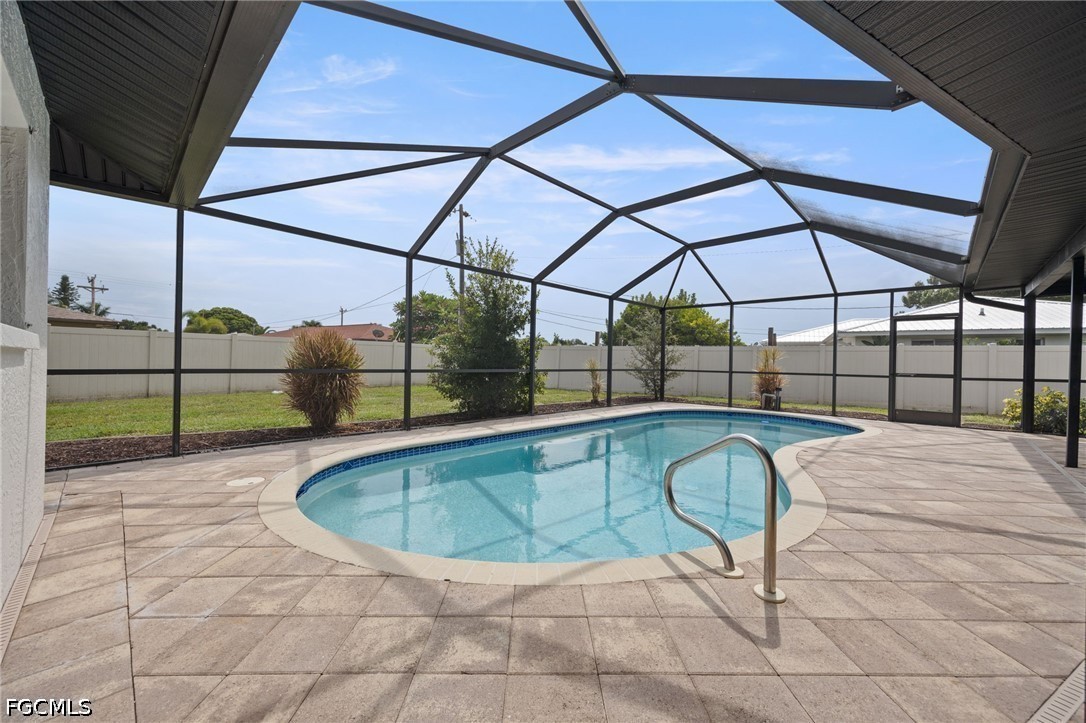 3 Bed Pool Home for Sale in Cape Coral, photo 30