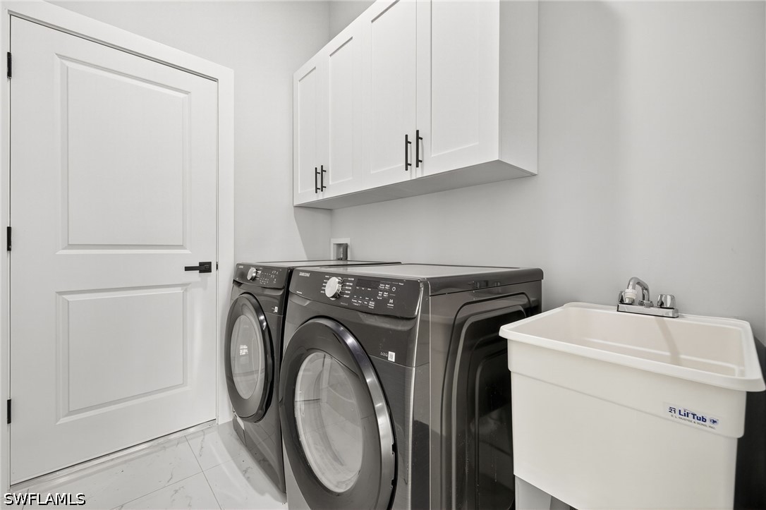 4 Bed SingleFamilyResidence for Sale in Lehigh Acres, photo 30