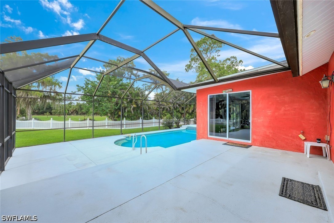 3 Bed Pool Home for Sale in Naples, photo 30