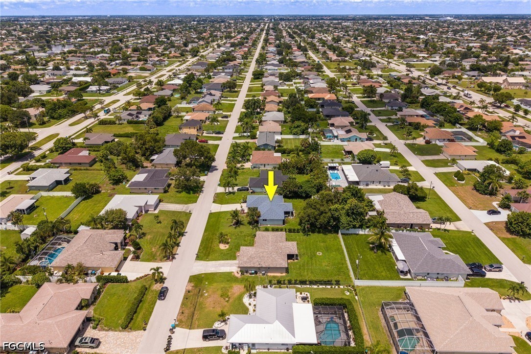 3 Bed SingleFamilyResidence for Sale in Cape Coral, photo 30