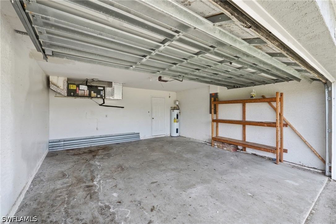 3 Bed SingleFamilyResidence for Sale in Cape Coral, photo 30