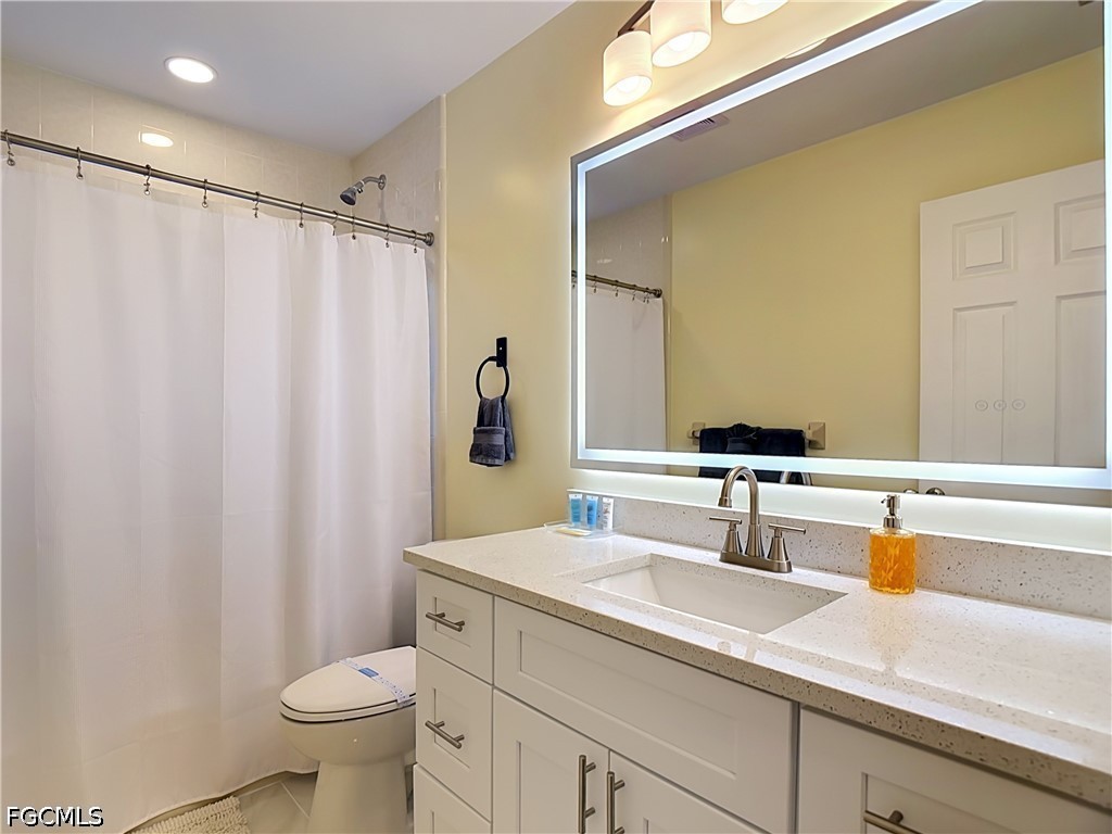 3 Bed Pool Home for Sale in Golden Gate Estates, photo 30