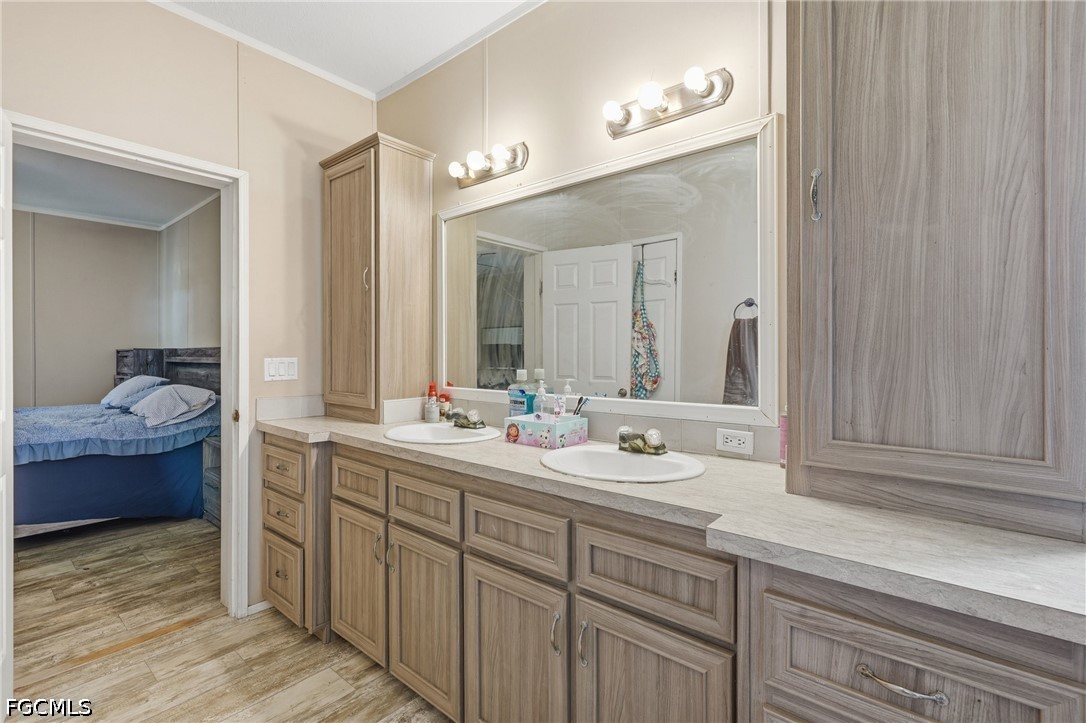 4 Bed ManufacturedHome for Sale in Labelle, photo 30