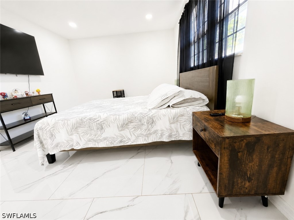 3 Bed SingleFamilyResidence for Sale in Cape Coral, photo 30