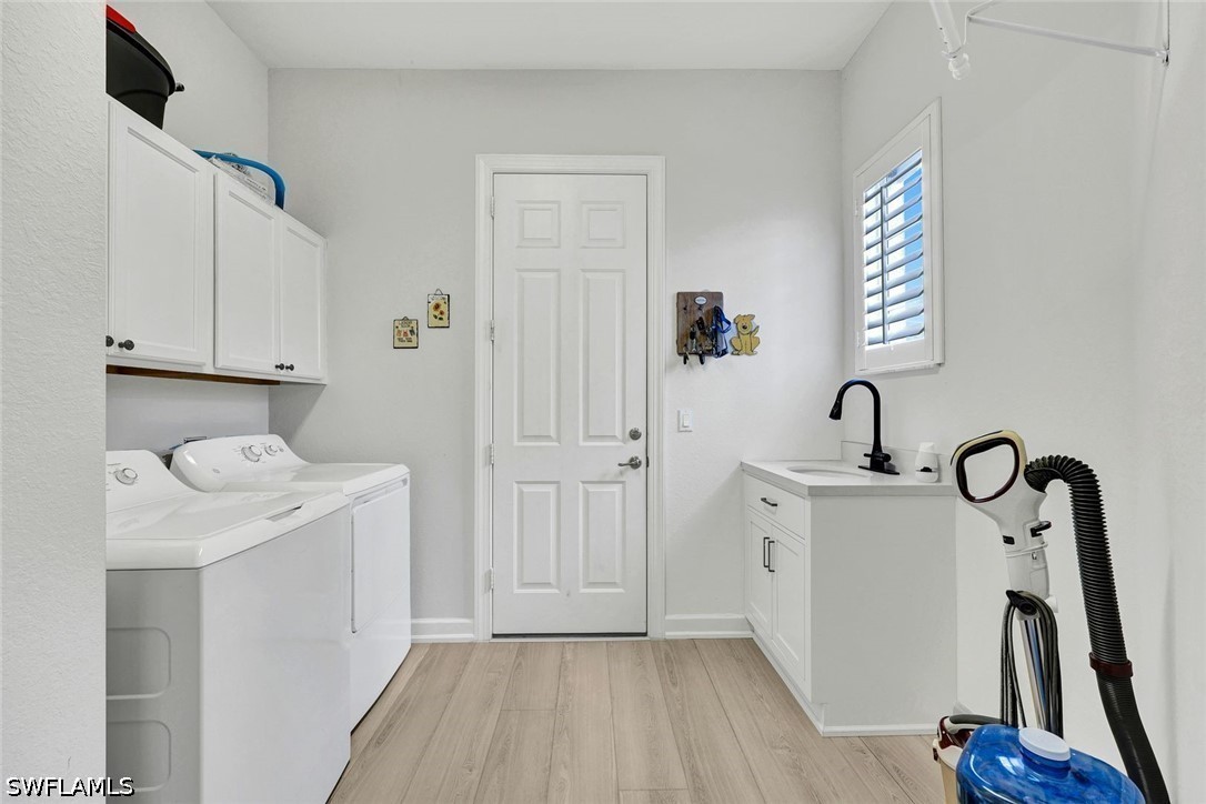4 Bed Pool Home for Sale in Delasol, photo 30