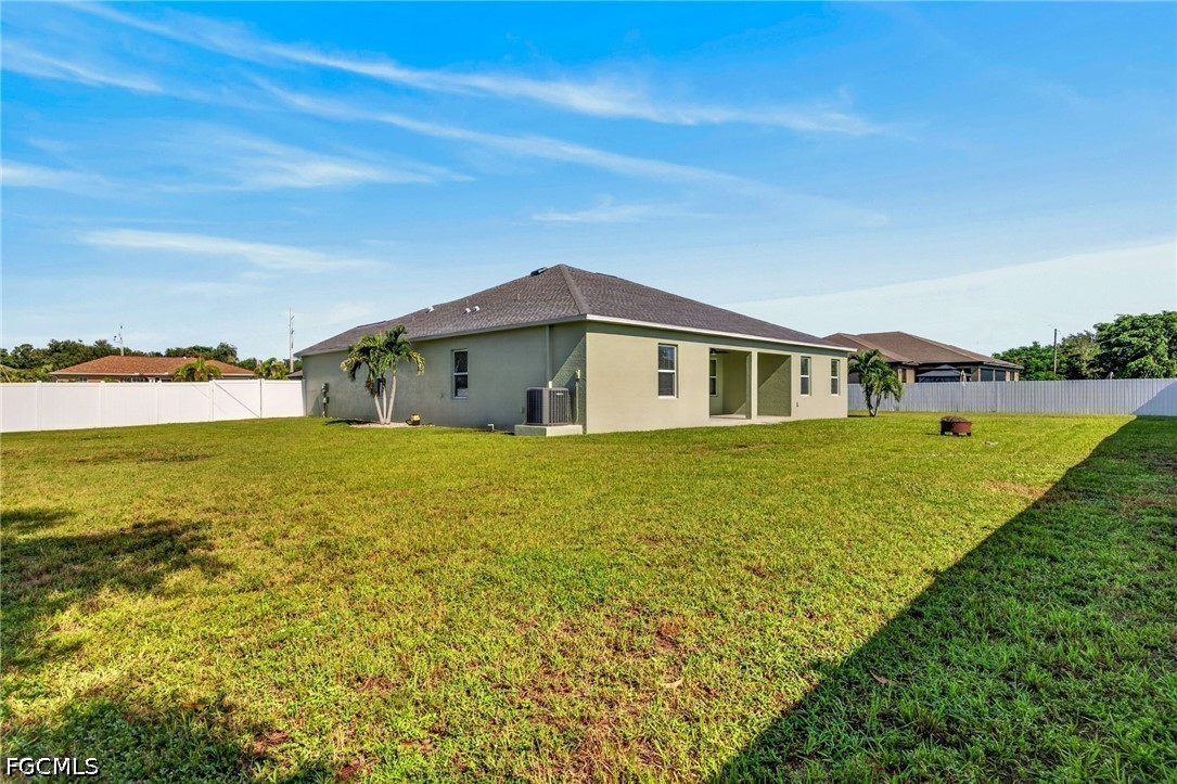 4 Bed SingleFamilyResidence for Sale in Cape Coral, photo 30