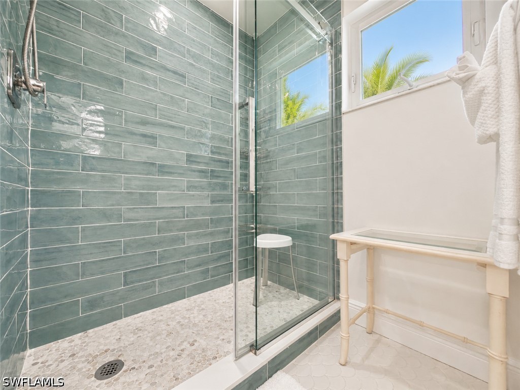 4 Bed Pool Home for Sale in Moorings, photo 30