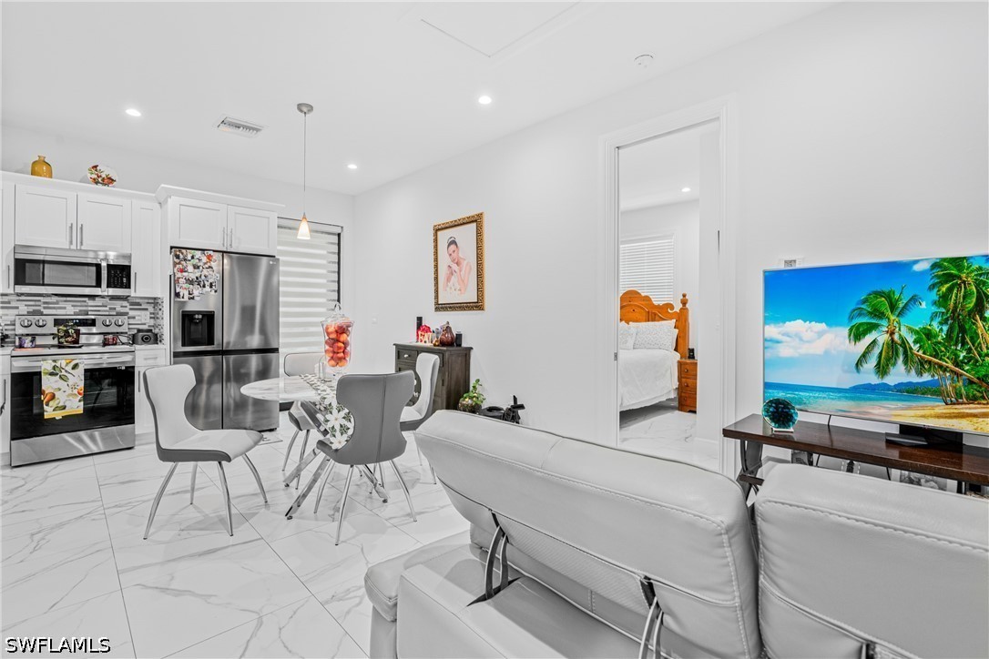 4 Bed SingleFamilyResidence for Sale in Naples, photo 30