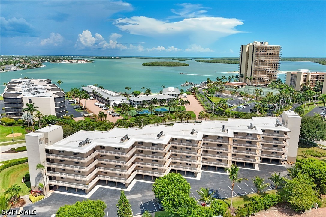 3 Bed Condominium for Sale in Marco Island, photo 30