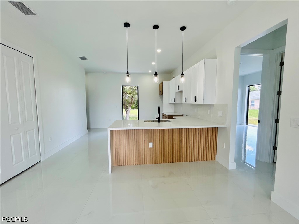 4 Bed SingleFamilyResidence for Sale in Lehigh Acres, photo 30