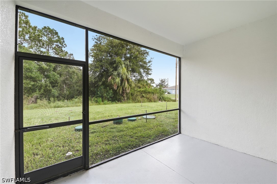 6 Bed Duplex for Sale in Lehigh Acres, photo 30