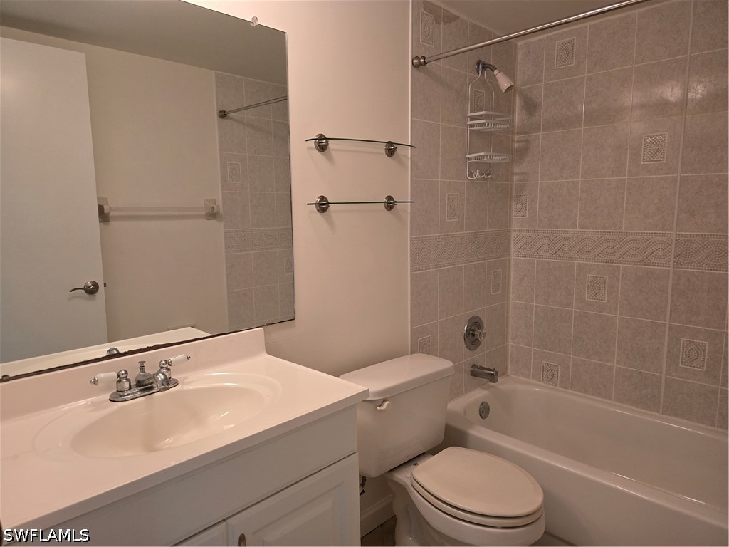 3 Bed Condominium for Sale in Edgewood, photo 30