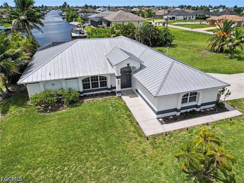 3 Bed Pool Home for Sale in Cape Coral, photo 30