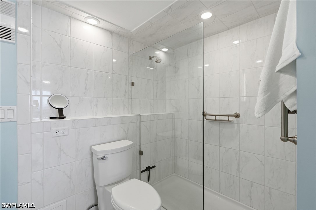 2 Bed Waterfront Home for Sale in Sand Caper, photo 30