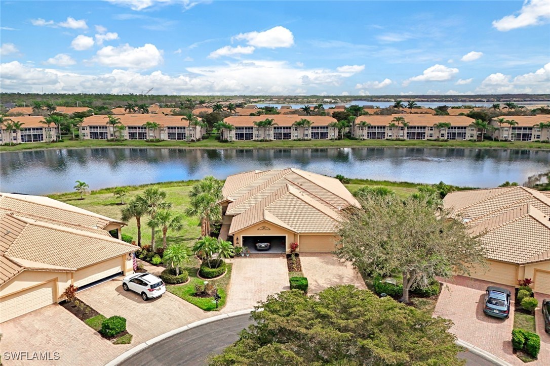 3 Bed Waterfront Home for Sale in Bella Terra, FL — photo 4
