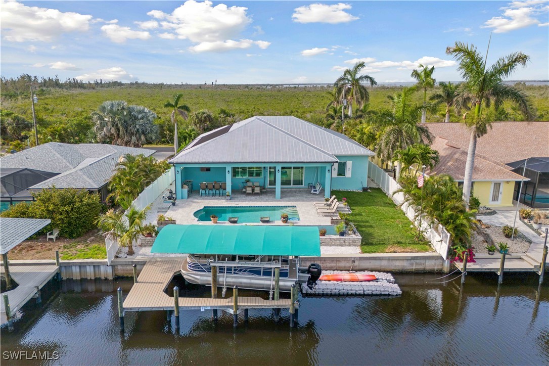 3 Bed Pool Home for Sale in St James City, photo 4