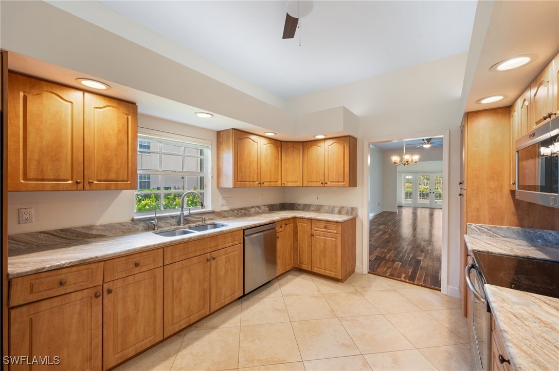 2 Bed Attached for Sale in Fort Myers, FL, $299,000 — photo 4