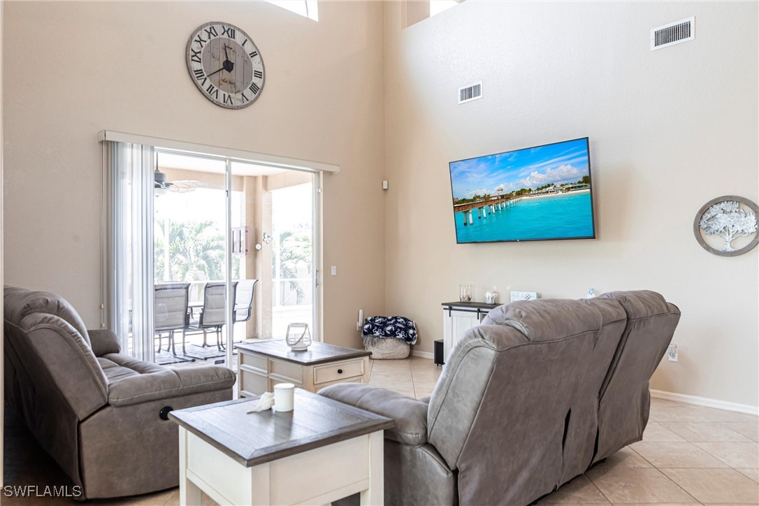 4 Bed Pool Home for Sale in Cape Coral, photo 4