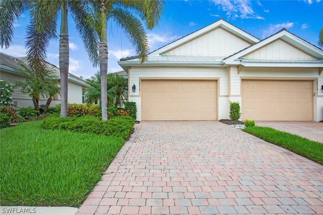 2 Bed Attached for Sale in Coral Harbor, FL, $435,000 — photo 4