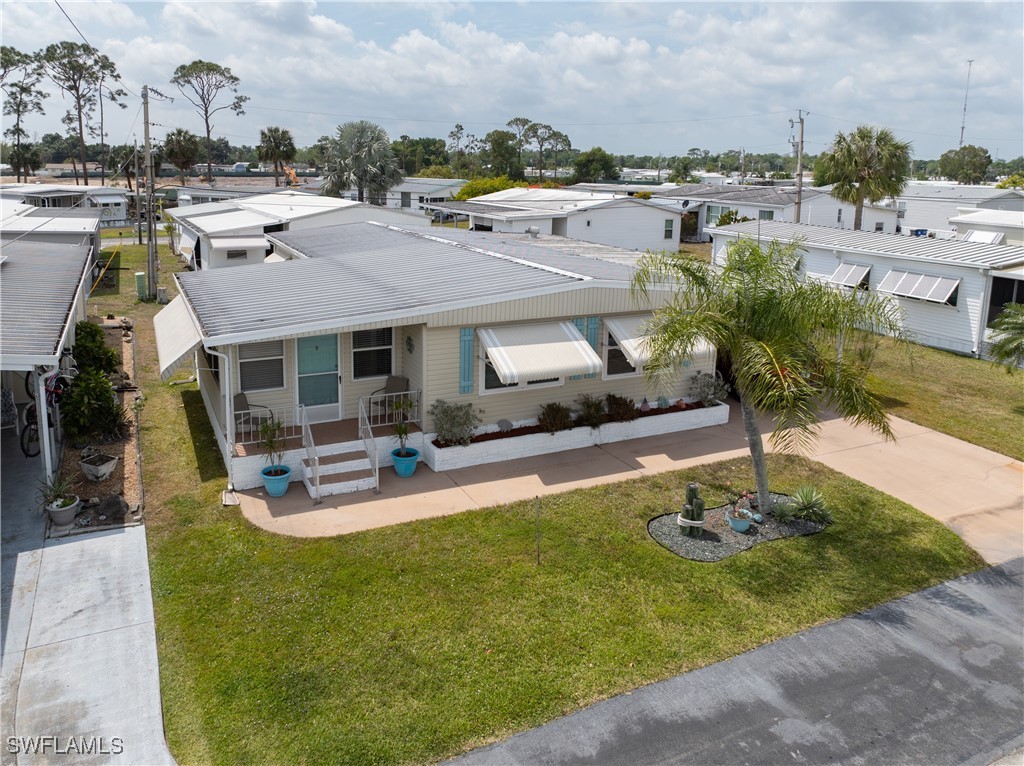 2 Bed ManufacturedHome for Sale in Carriage Village, FL — photo 4