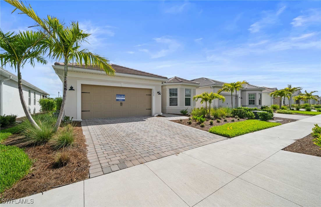 2 Bed SingleFamilyResidence for Sale in Alva, FL, $479,540 — photo 4