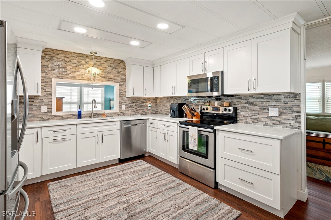 2 Bed ManufacturedHome for Sale in Old Bridge Village, FL — photo 4