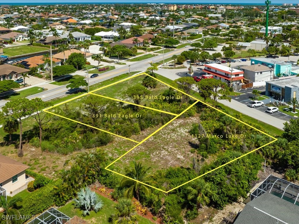Residential for Sale in Marco Beach, photo 4