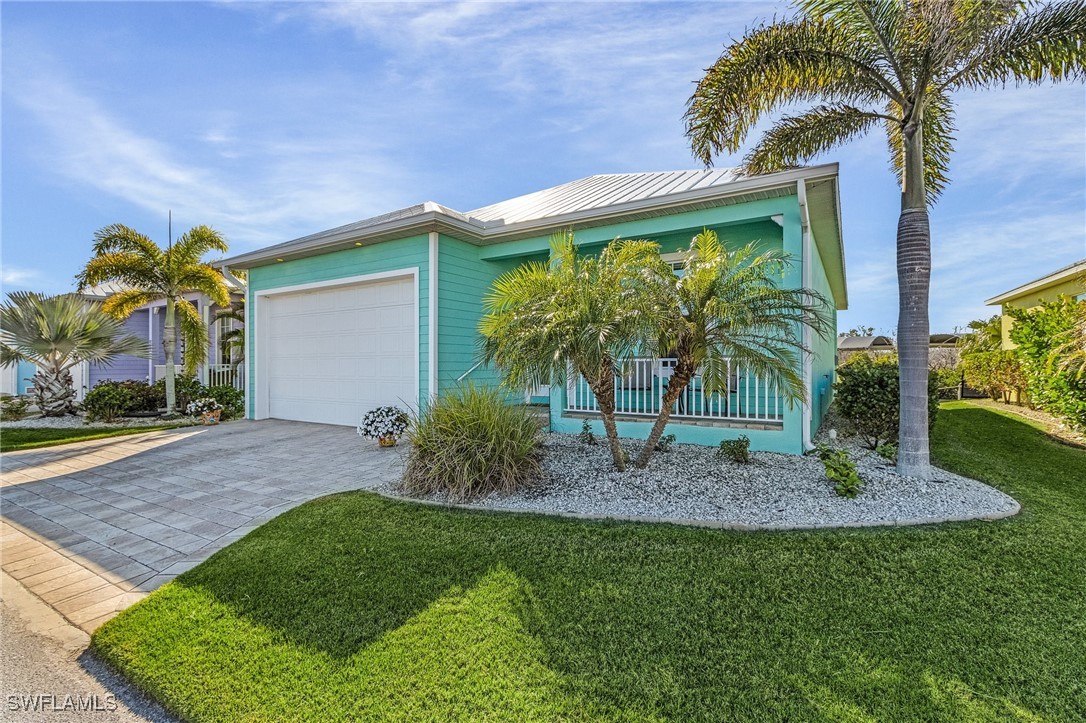 3 Bed Waterfront Home for Sale in Cherry Estates, FL — photo 4