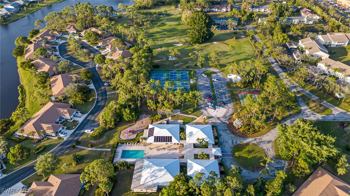 2 Bed Attached for Sale in Estero, photo 4