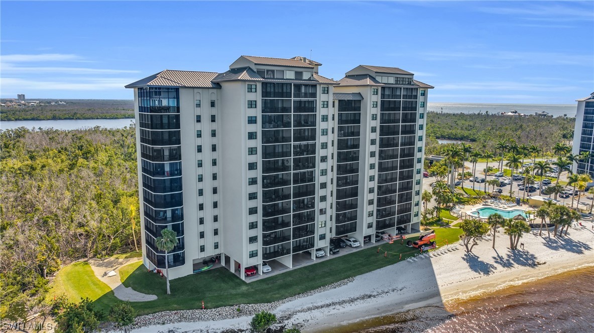 2 Bed Waterfront Home for Sale in Fort Myers, FL, $447,500 — photo 4