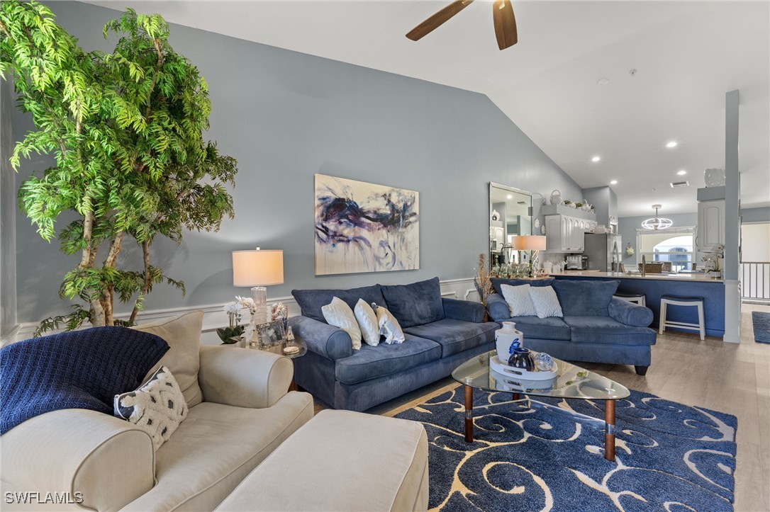 2 Bed Condominium for Sale in Stoneybrook, FL — photo 4