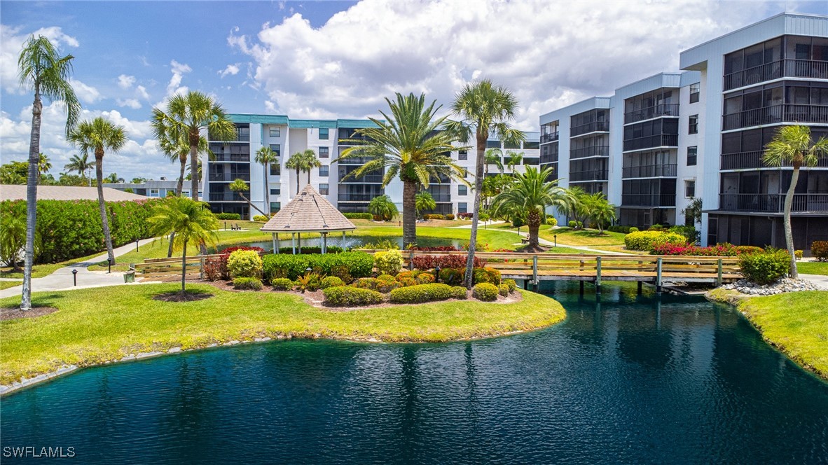 2 Bed Waterfront Home for Sale in Schooner Bay, photo 4